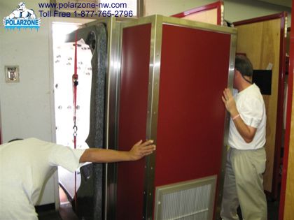 Indoor and outdoor Hydrotherpay spas with sanitations systems